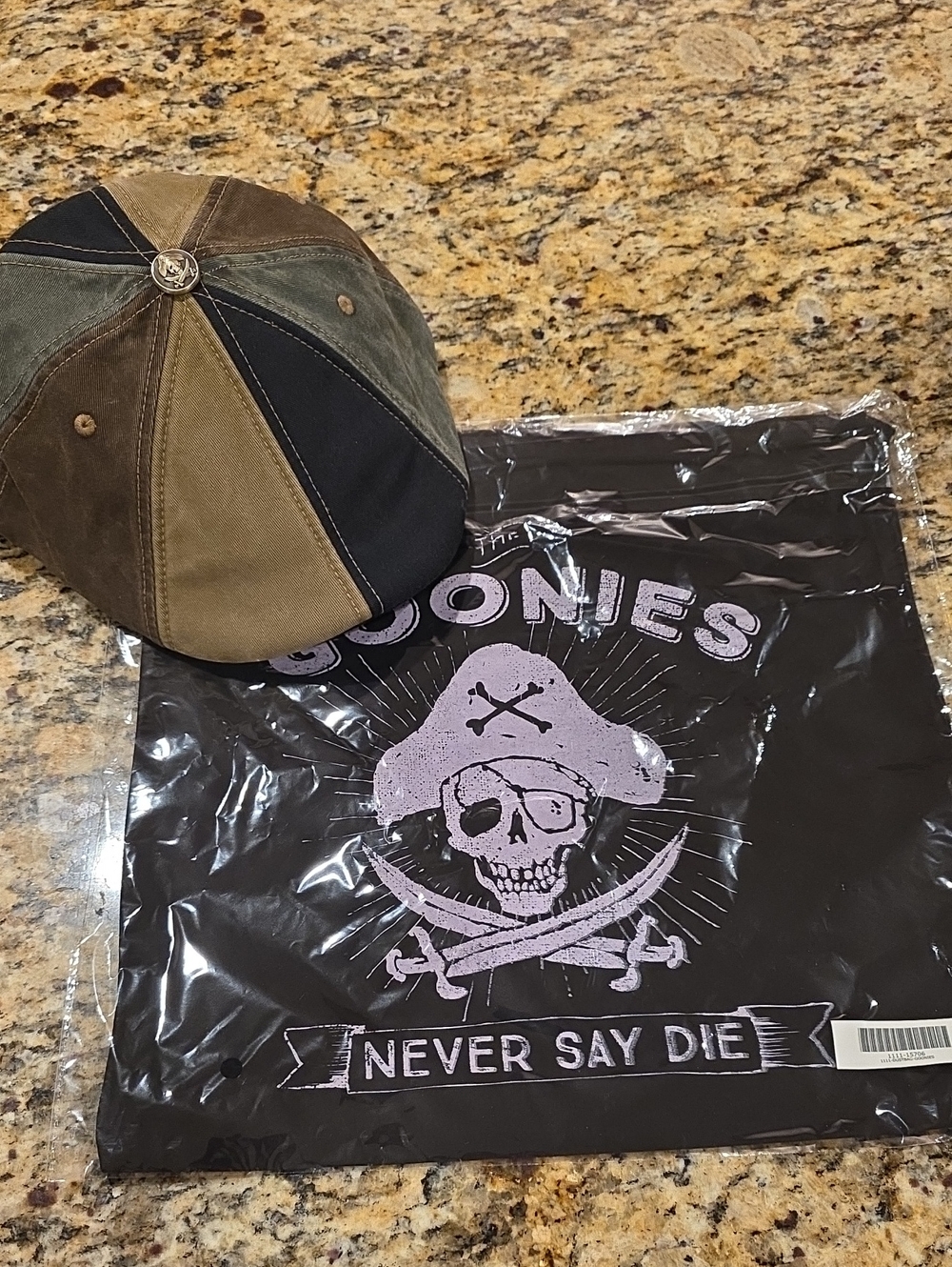 Boston Scally cap goonies edition size XL.